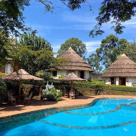 Banda Lodge Masaka Экстерьер фото