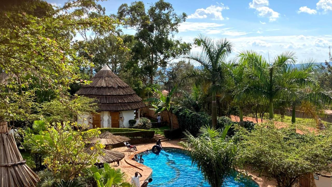 Banda Lodge Masaka Экстерьер фото