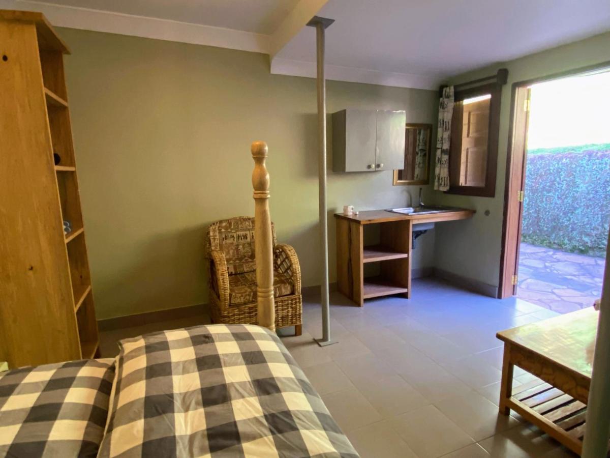Banda Lodge Masaka Экстерьер фото