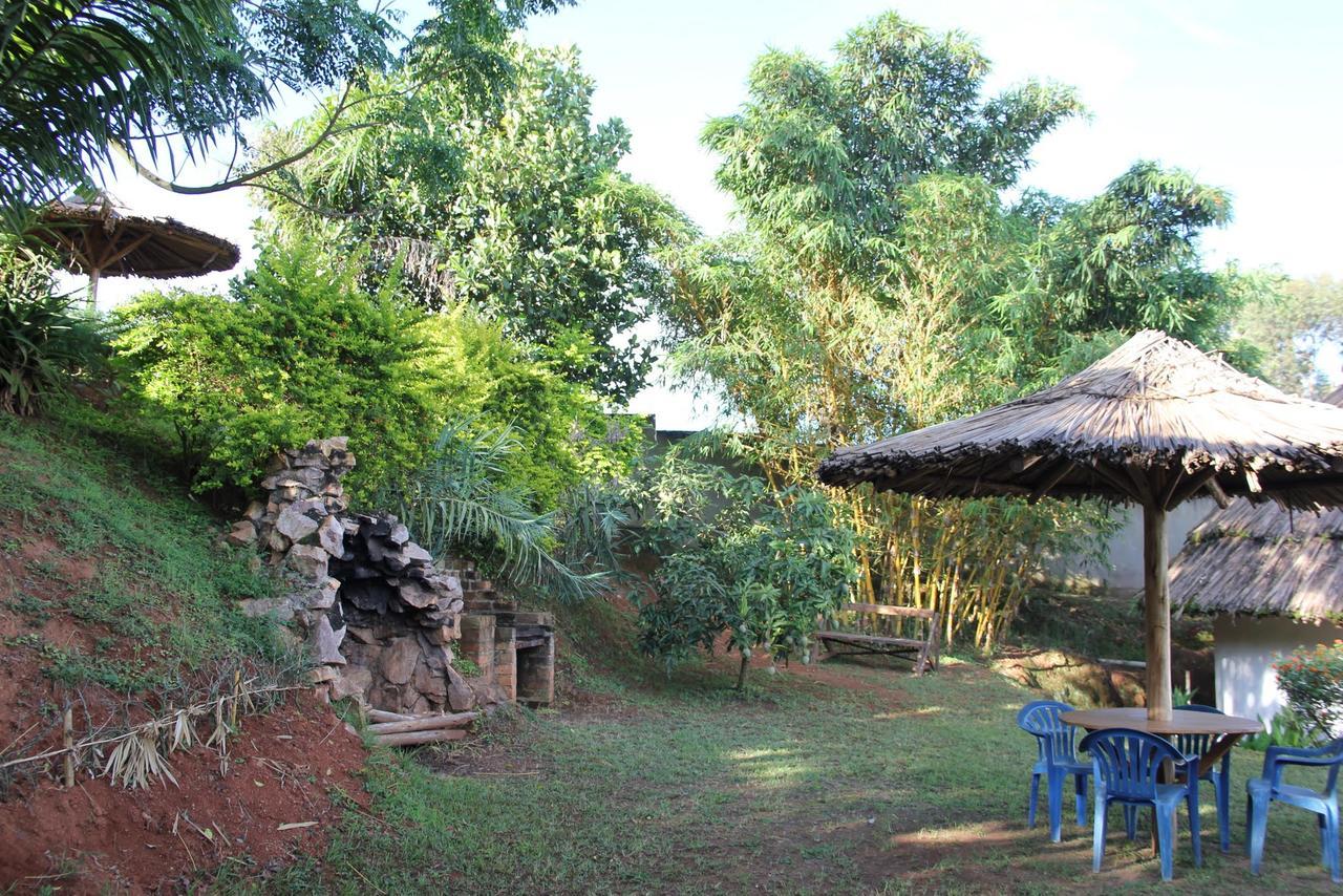 Banda Lodge Masaka Экстерьер фото