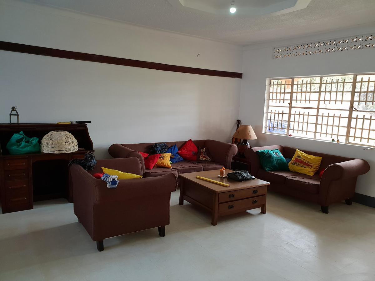 Banda Lodge Masaka Экстерьер фото